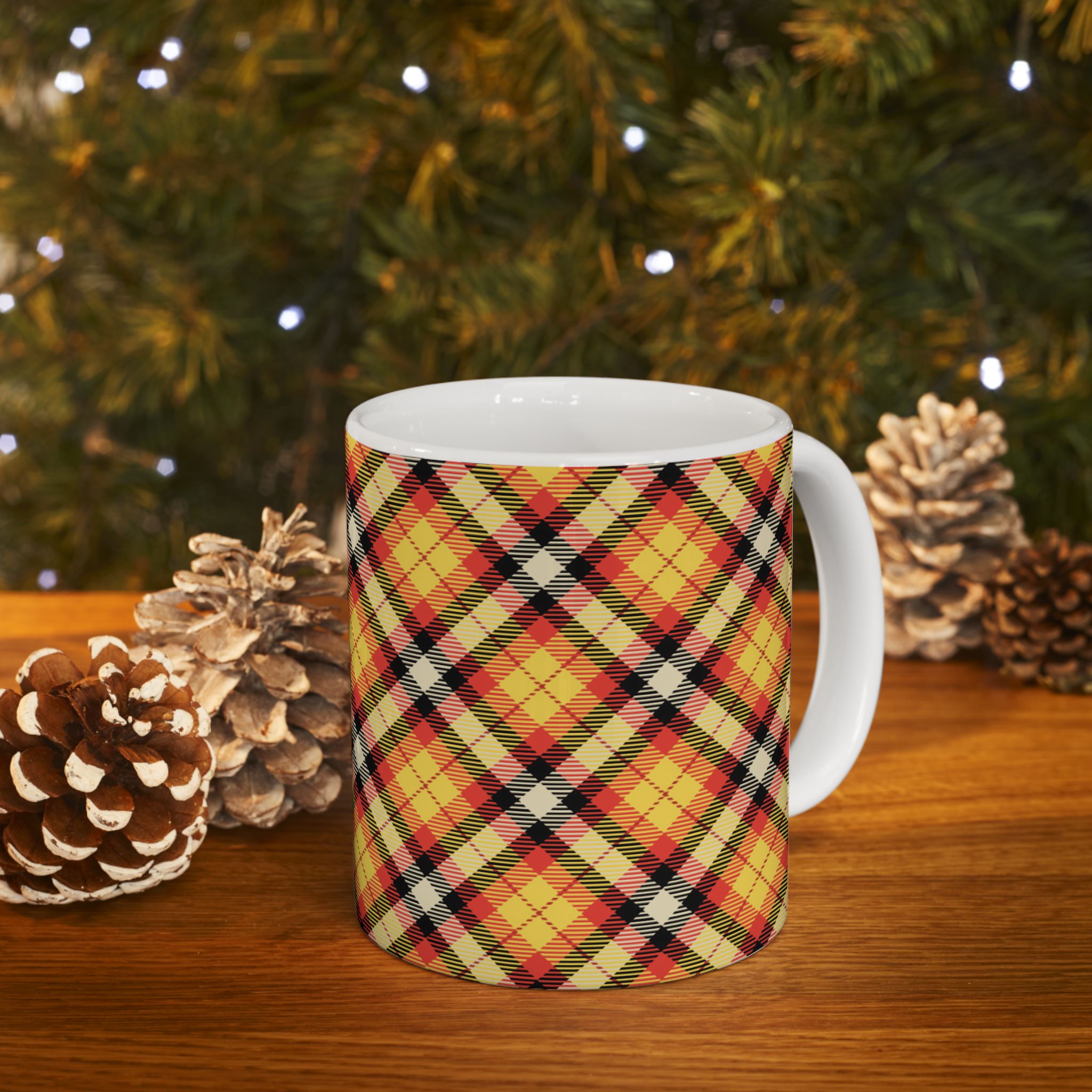 Plaid Ceramic Mug - Cozy and Stylish Drinkware for Every Occasion