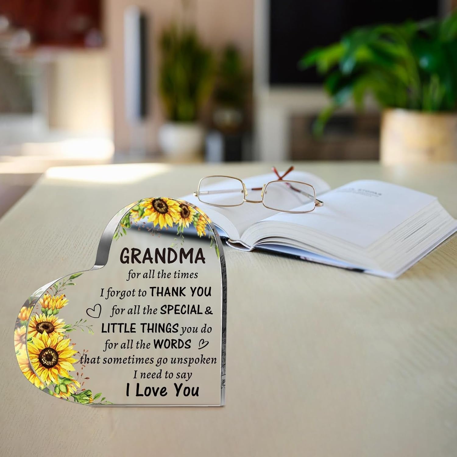 Mothers Day Gifts for Grandma from Grandkids, to My Grandma Acrylic Heart Sign Presents, Birthday Christmas Valentines Day Gifts for Grandma Grandmother