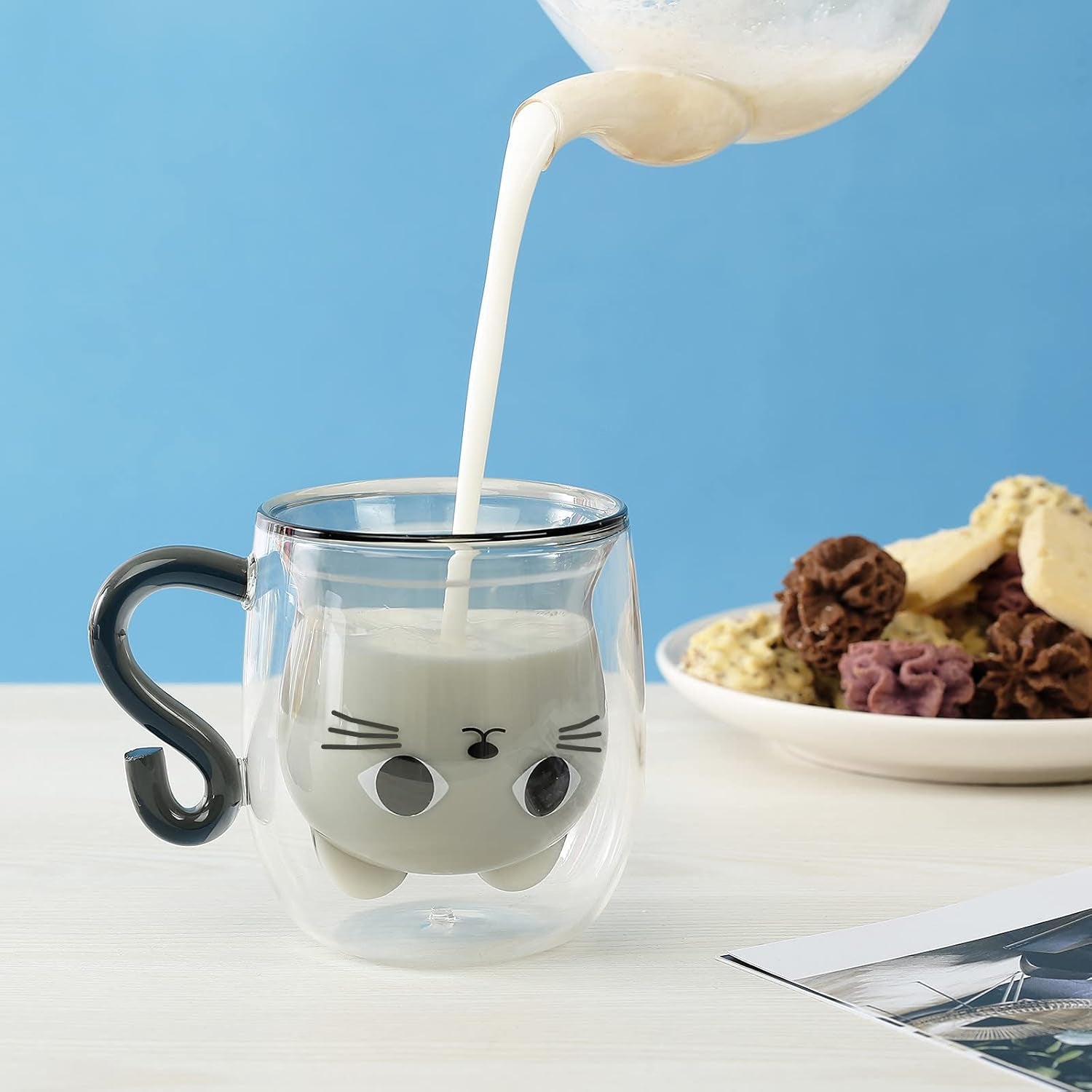 Cute Cat Double Wall Glass Coffee Mug – 8.5oz Insulated Tea & Coffee Cup Gift for Cat Lovers