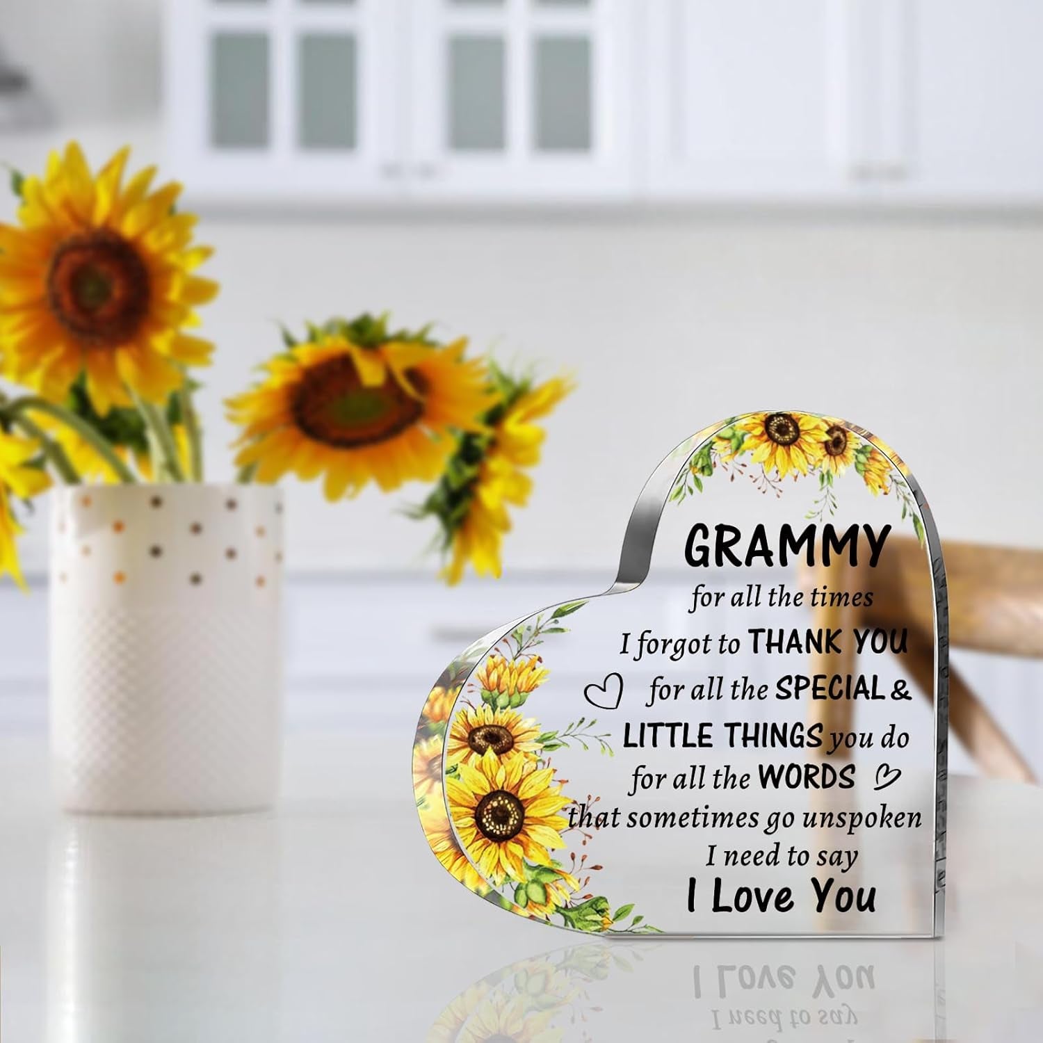 Grammy Mothers Day Gifts from Grandkids, to My Nana Acrylic Heart Sign Keepsake Presents, Birthday Christmas Valentines Day Gifts for Grammy Grandma Grandmother