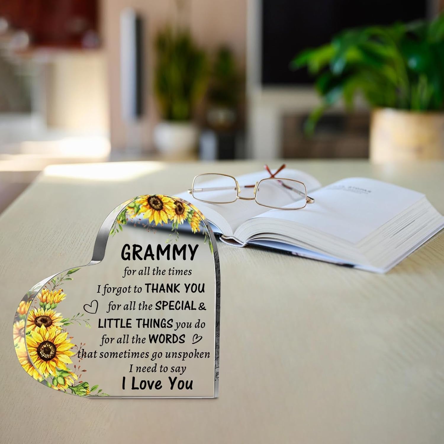 Grammy Mothers Day Gifts from Grandkids, to My Nana Acrylic Heart Sign Keepsake Presents, Birthday Christmas Valentines Day Gifts for Grammy Grandma Grandmother